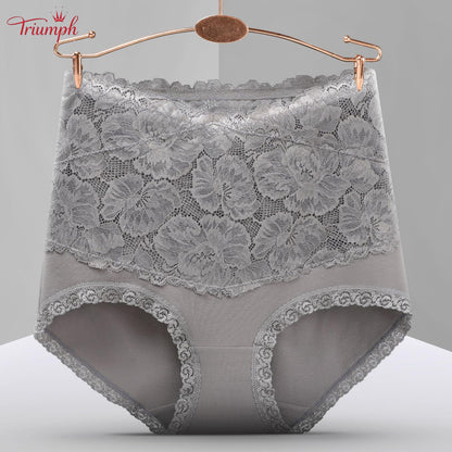 Triumph - Darmowa Wysyłka . Zestaw 4. Wysokiej Jakości Koronkowe Majtki z Wysokim Stanem . Wygodne i Miękkie